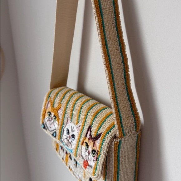 Handbags - Beaded Kitty Embroidered Crossbody Shoulder Bag in Cream and Yellow